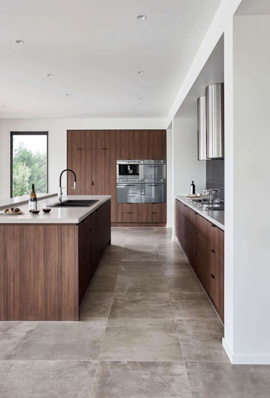 Henley Reserve Collection Cullen Series Home Interiors - Kitchen